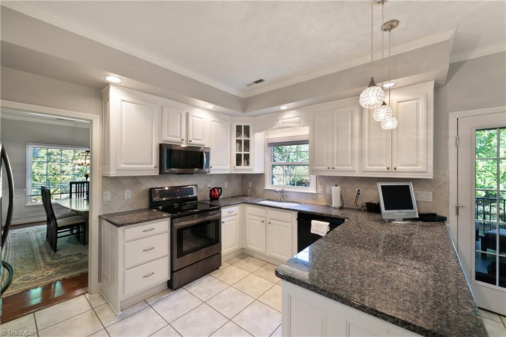 1291 Chester Road Winston-Salem, NC 27104 - Photo 10 of 40 Gallery Image 10