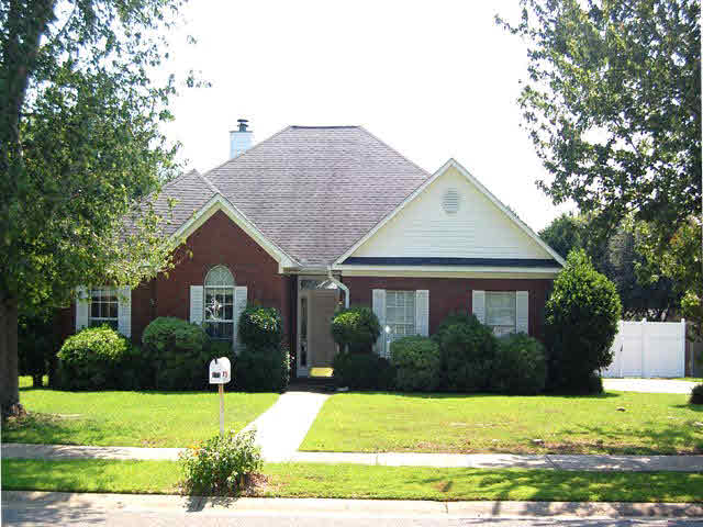 171 Hawthorne Circle Fairhope, AL 36532 - Photo 1 of 1