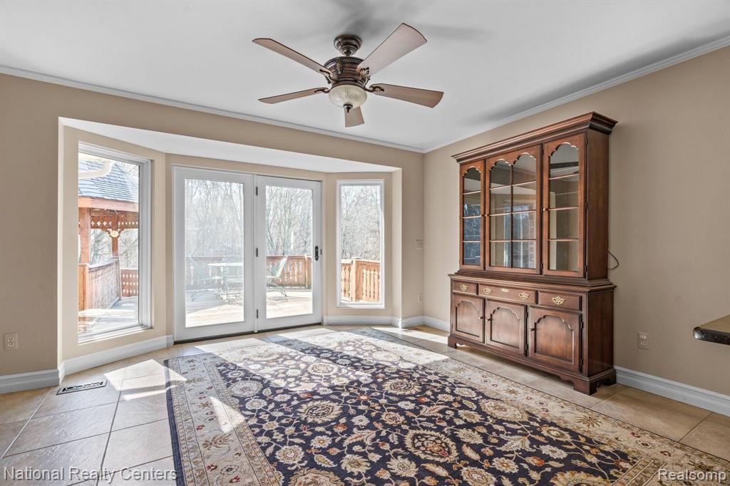 464 Mack Road Leonard, MI 48367 - Photo 16 of 41