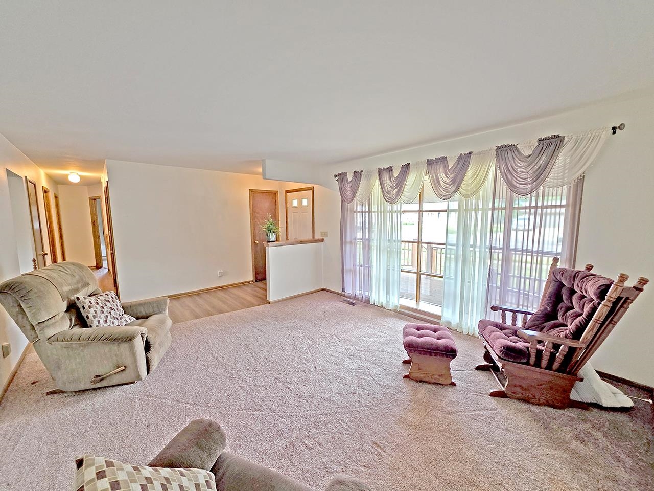 751 North Wright Road Janesville, WI 53546 - Photo 5 of 43