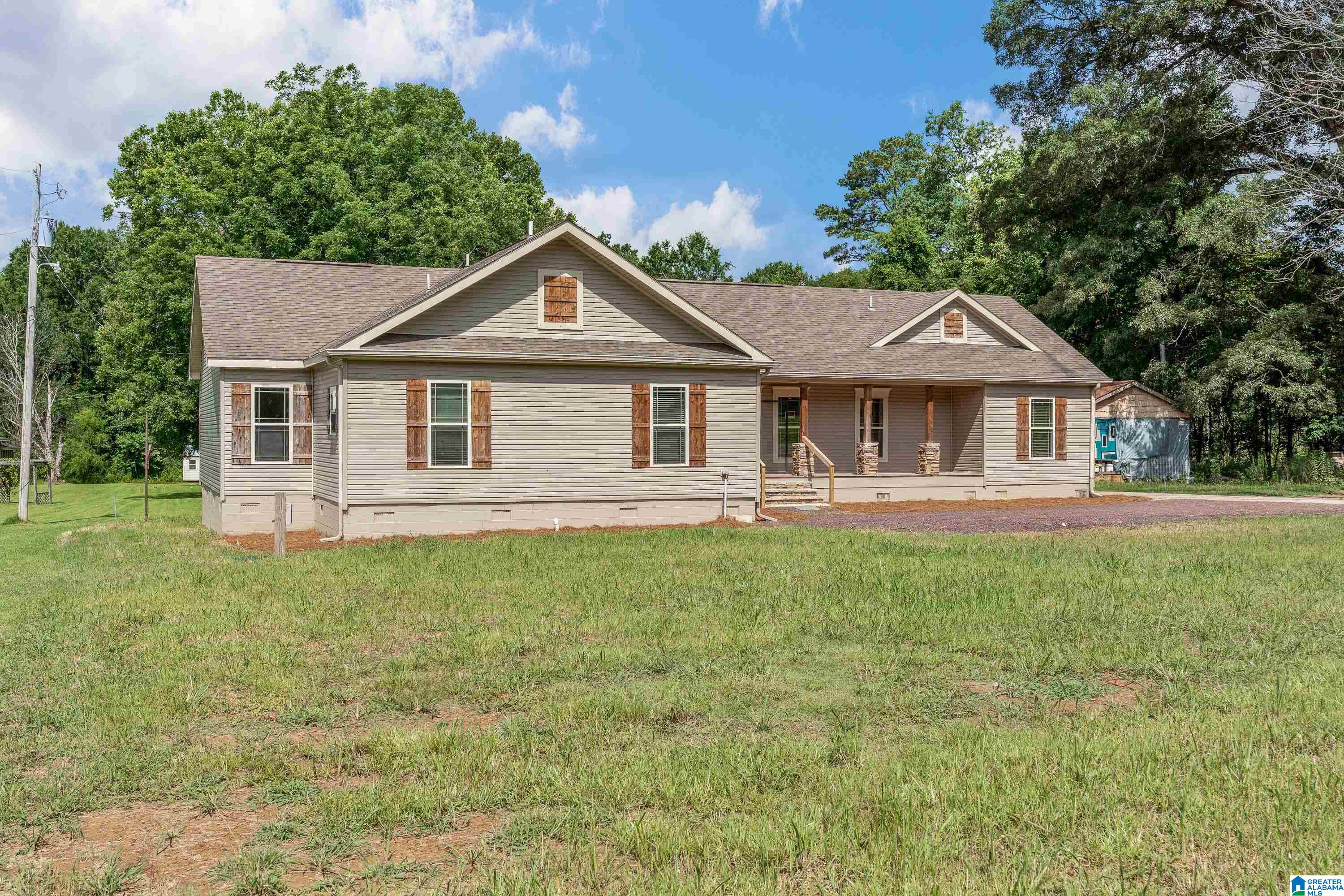 2002 Morgan Road Bessemer, AL 35022 - Photo 4 of 35