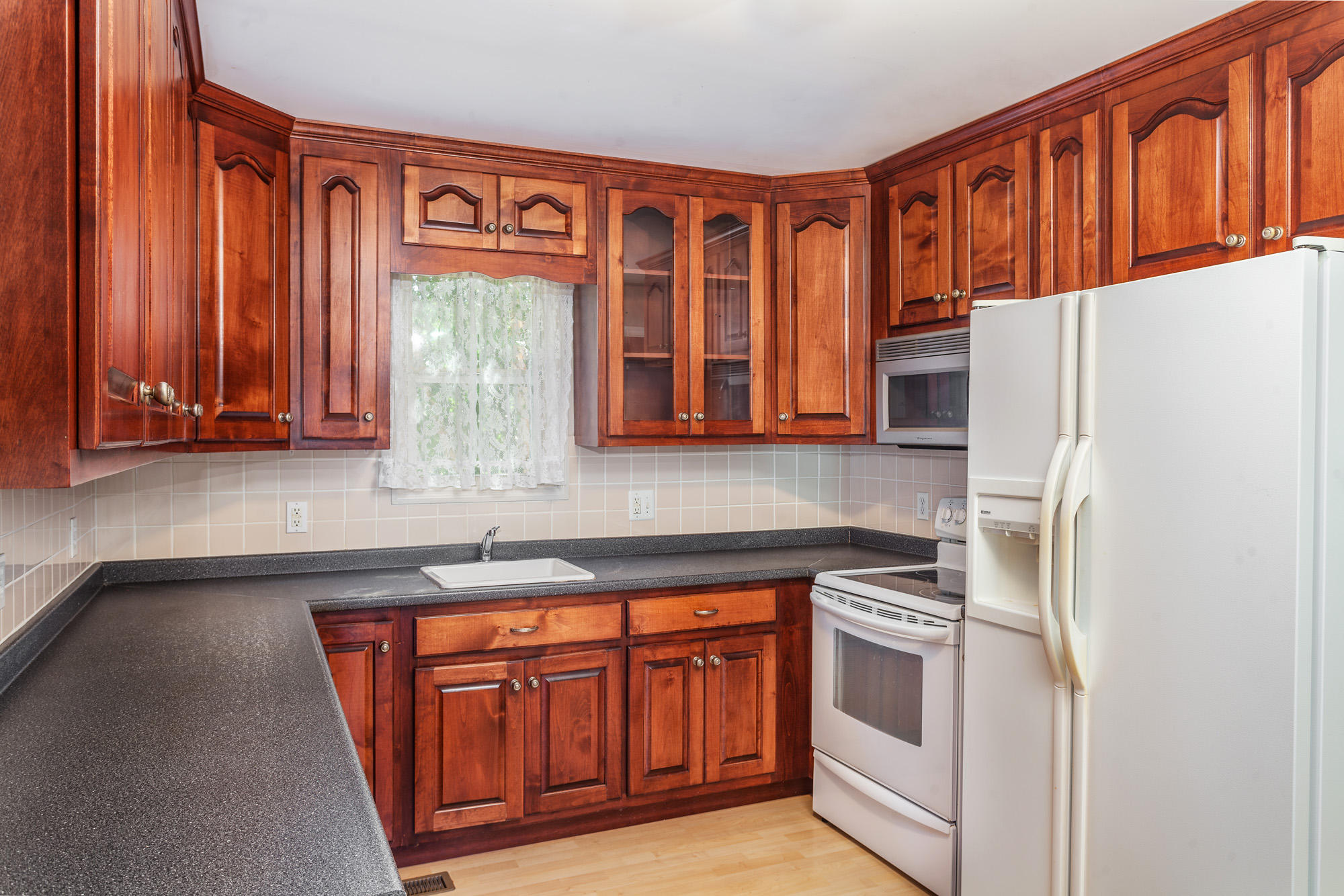 683 Brow Road Trenton, GA 30752 - Photo 7 of 17 683 Brow Rd_Kitchen_Choice Homes