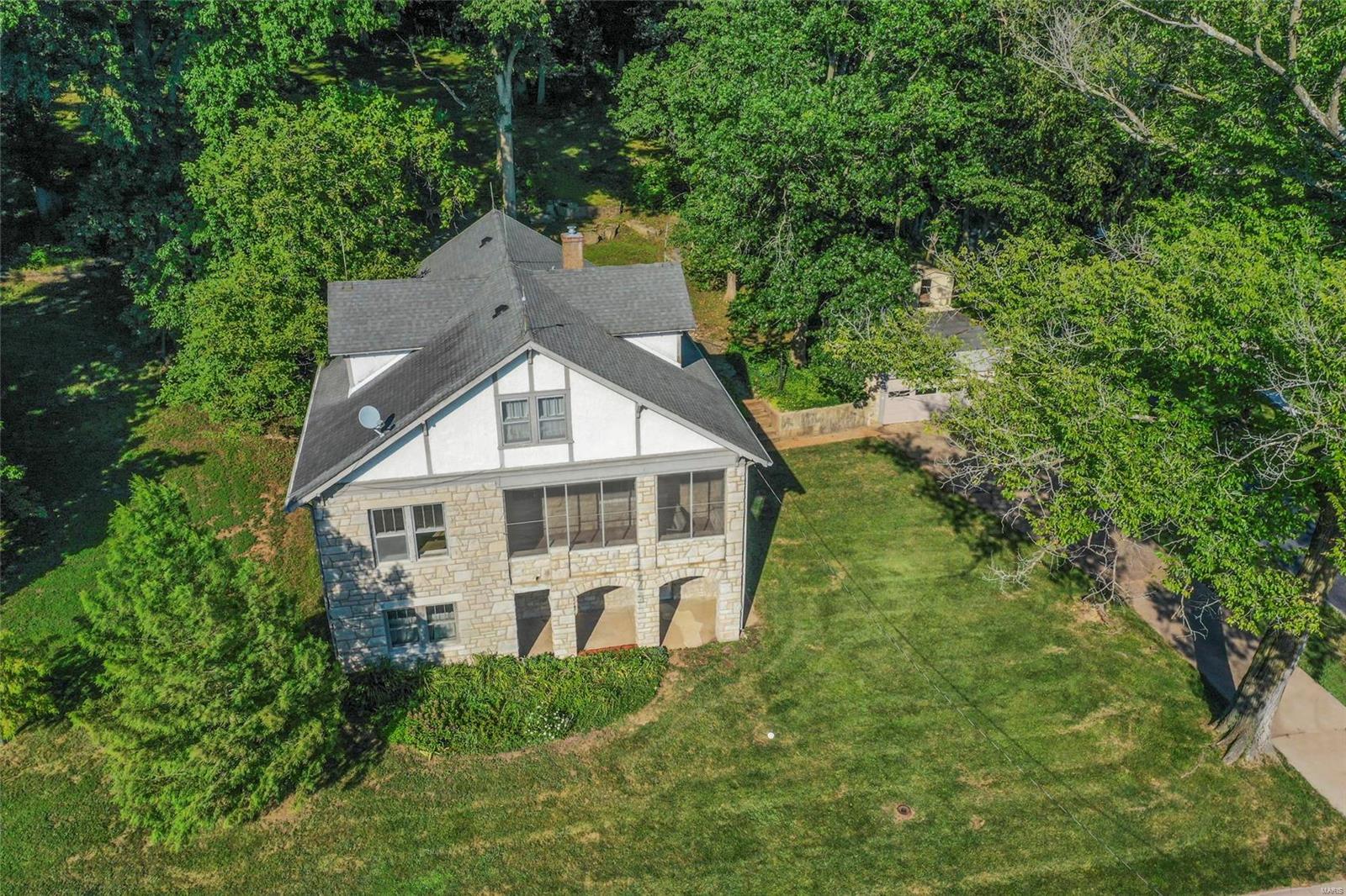 2450 Barrett Station Road Ballwin, MO 63021 - Photo 34 of 35