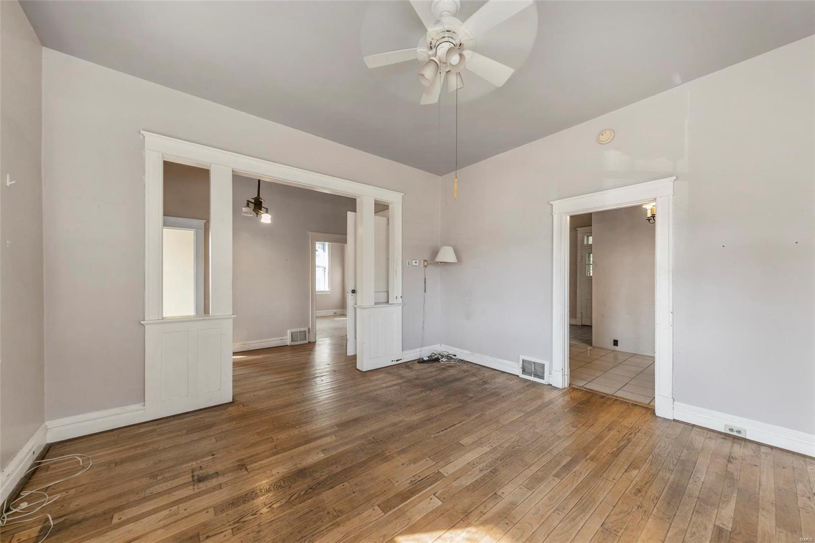 2450 Barrett Station Road Ballwin, MO 63021 - Photo 9 of 35