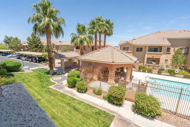 $1,500 | 1050 East Cactus Avenue, Unit 2075, Las Vegas, NV 89183