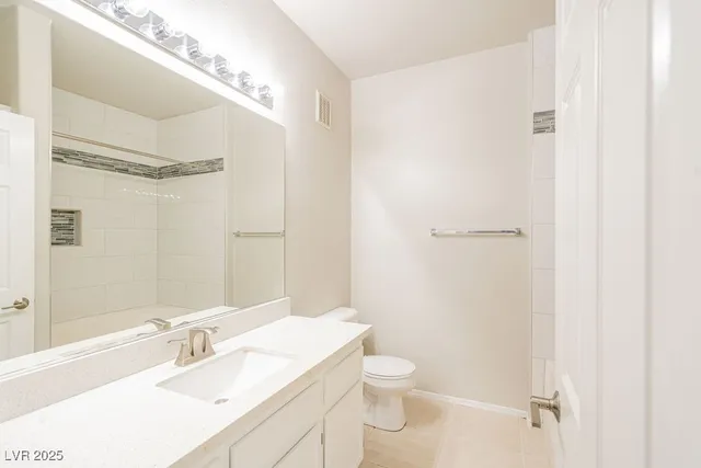 $1,500 | 1050 East Cactus Avenue, Unit 2075, Las Vegas, NV 89183