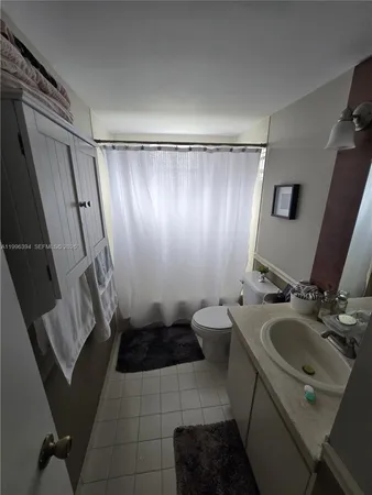 $349,000 | 7010 Northwest 173rd Drive, Unit 1901, Hialeah, FL 33015