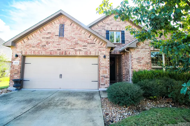 $3,300 | 1024 Water Oak, Schertz, TX 78154