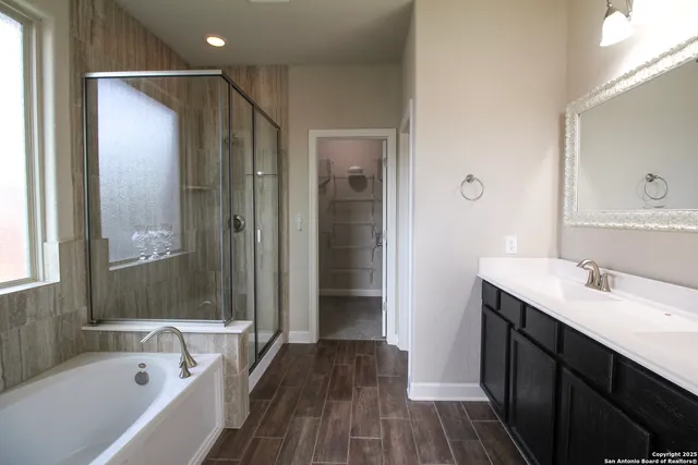 $3,300 | 1024 Water Oak, Schertz, TX 78154