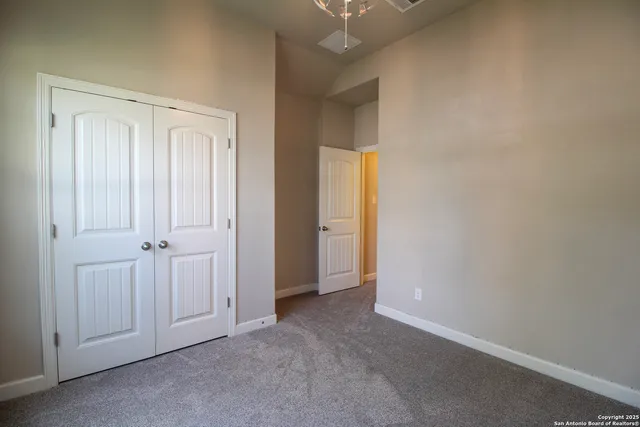 $3,300 | 1024 Water Oak, Schertz, TX 78154