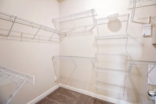 $2,950 | 1024 Water Oak, Schertz, TX 78154