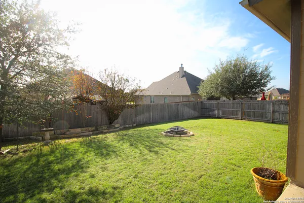 $2,950 | 1024 Water Oak, Schertz, TX 78154