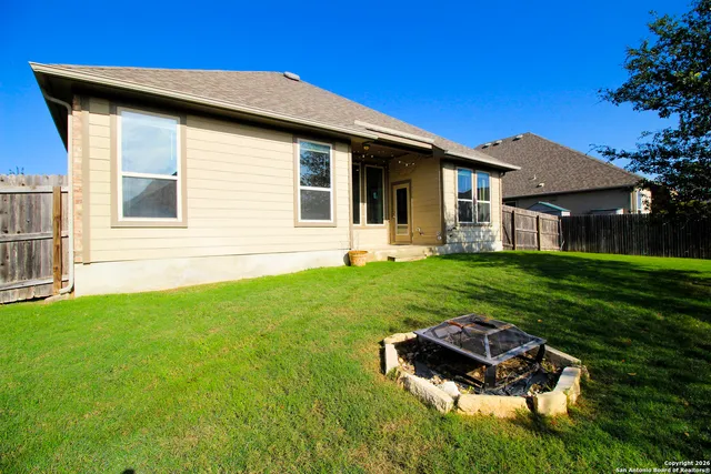 $2,950 | 1024 Water Oak, Schertz, TX 78154