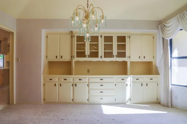 $624,500 | 7561 North Hayston Avenue, Fresno, CA 93720