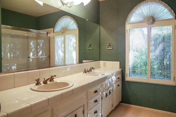 $624,500 | 7561 North Hayston Avenue, Fresno, CA 93720