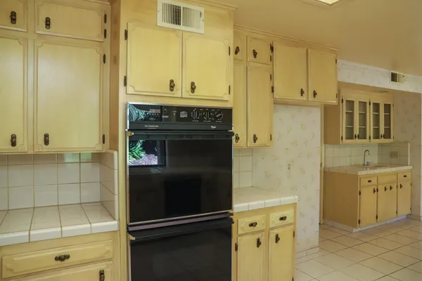 $624,500 | 7561 North Hayston Avenue, Fresno, CA 93720