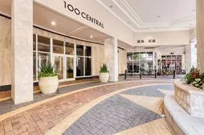 $3,250 | 100 Central Avenue, Unit C517, Sarasota, FL 34236
