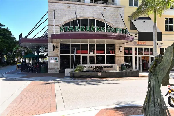 $3,250 | 100 Central Avenue, Unit C517, Sarasota, FL 34236