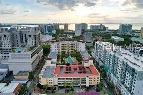 a picture of city view