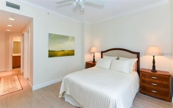 $3,250 | 100 Central Avenue, Unit C517, Sarasota, FL 34236