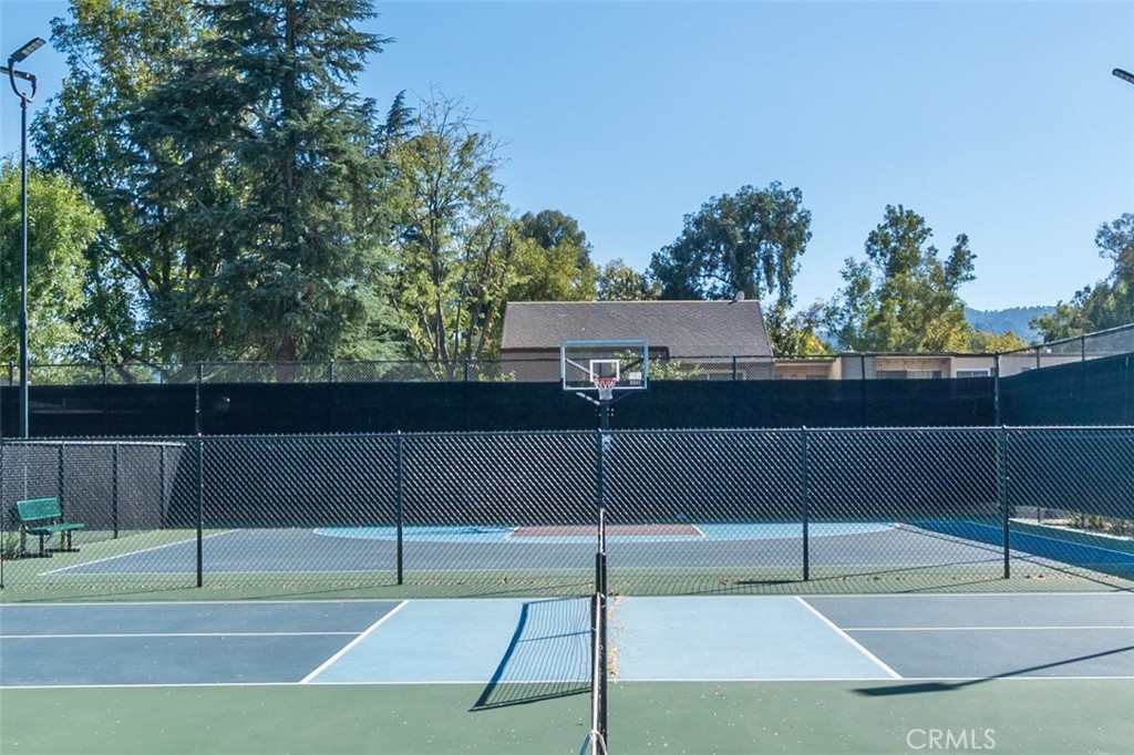 25811 Tournament Road, Unit H5 Valencia, CA 91355 - Photo 32 of 42