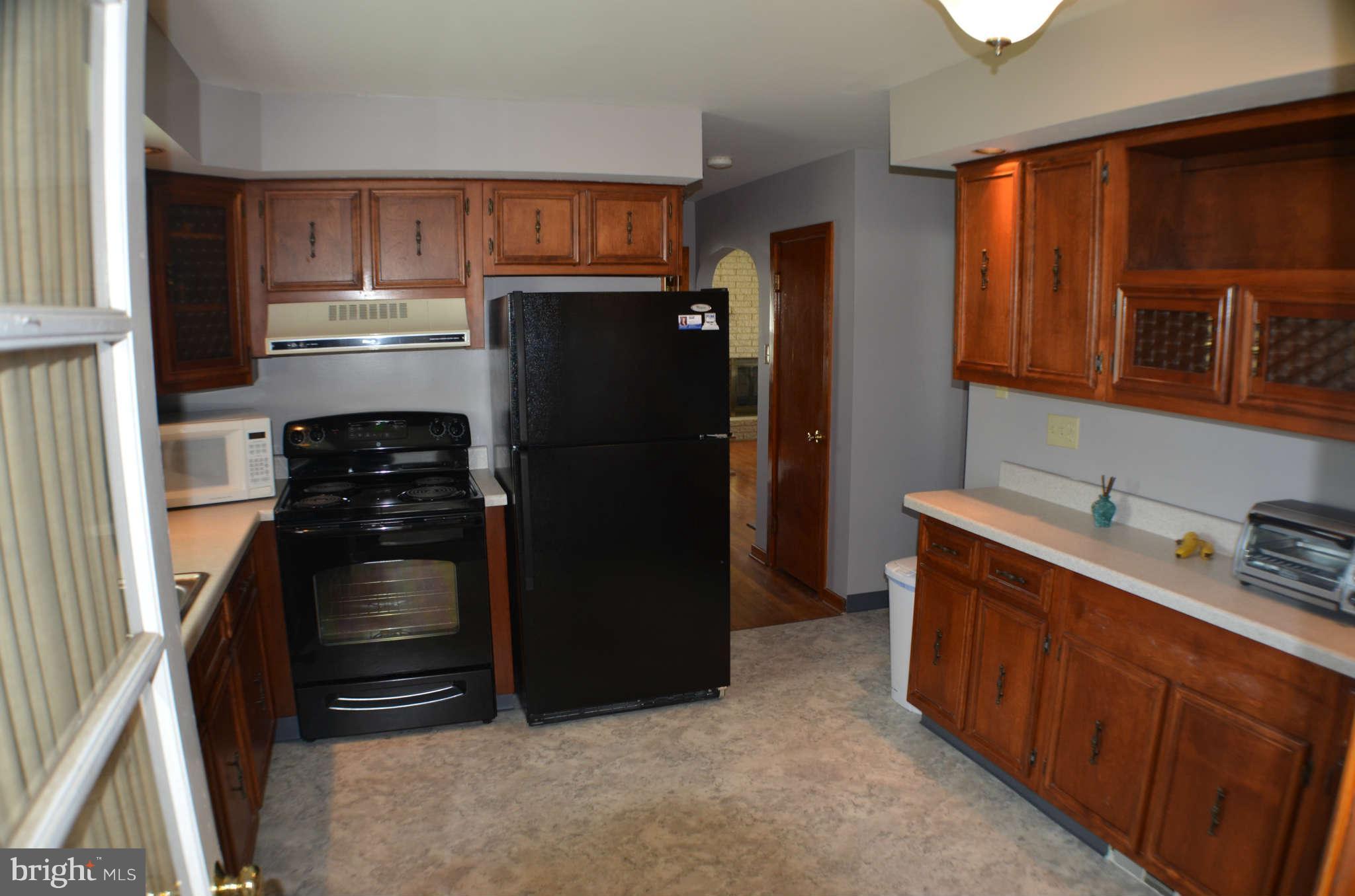 807 Park Road Hagerstown, MD 21740 - Photo 12 of 22 Kitchen
