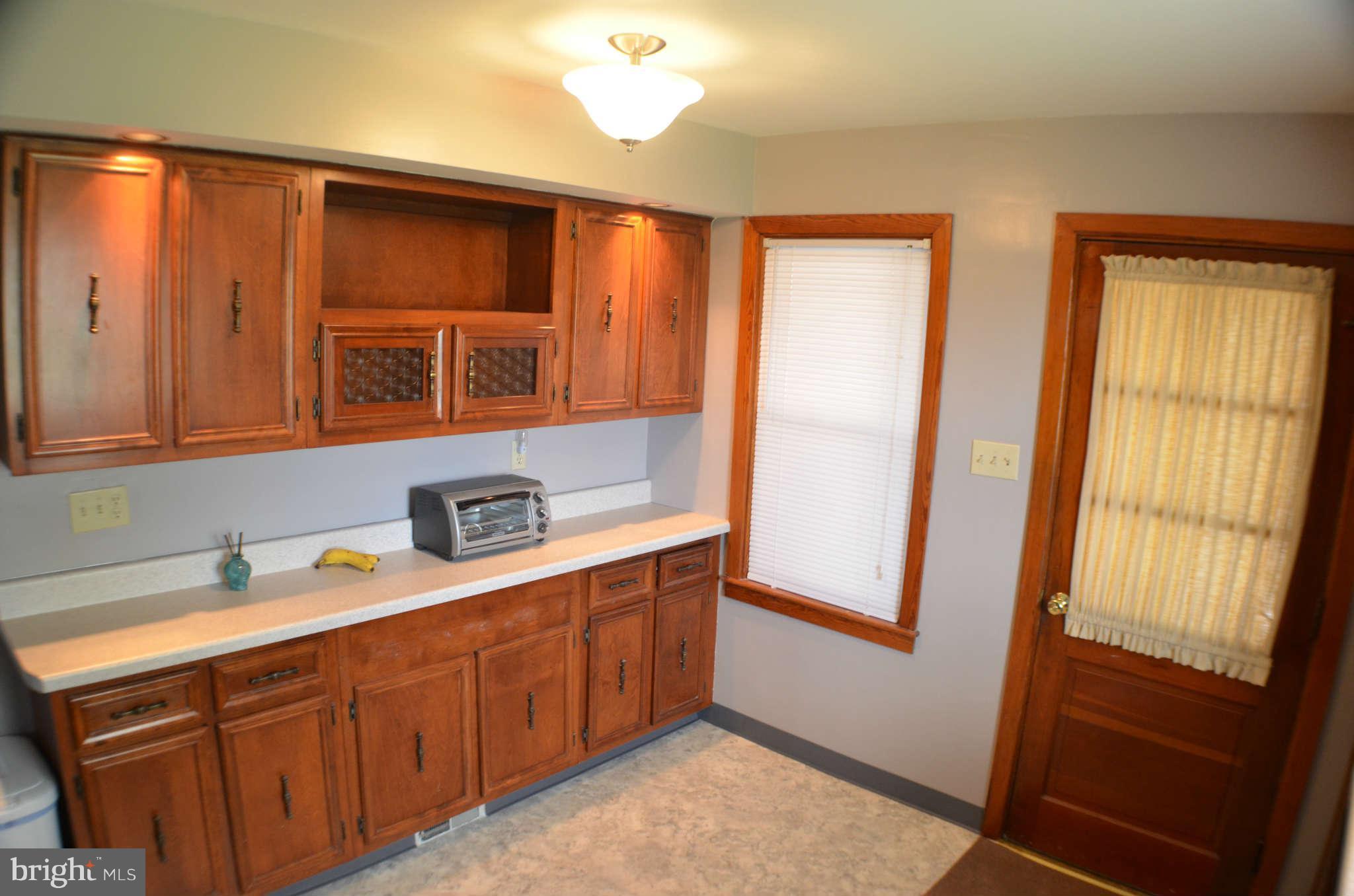 807 Park Road Hagerstown, MD 21740 - Photo 14 of 22 Kitchen