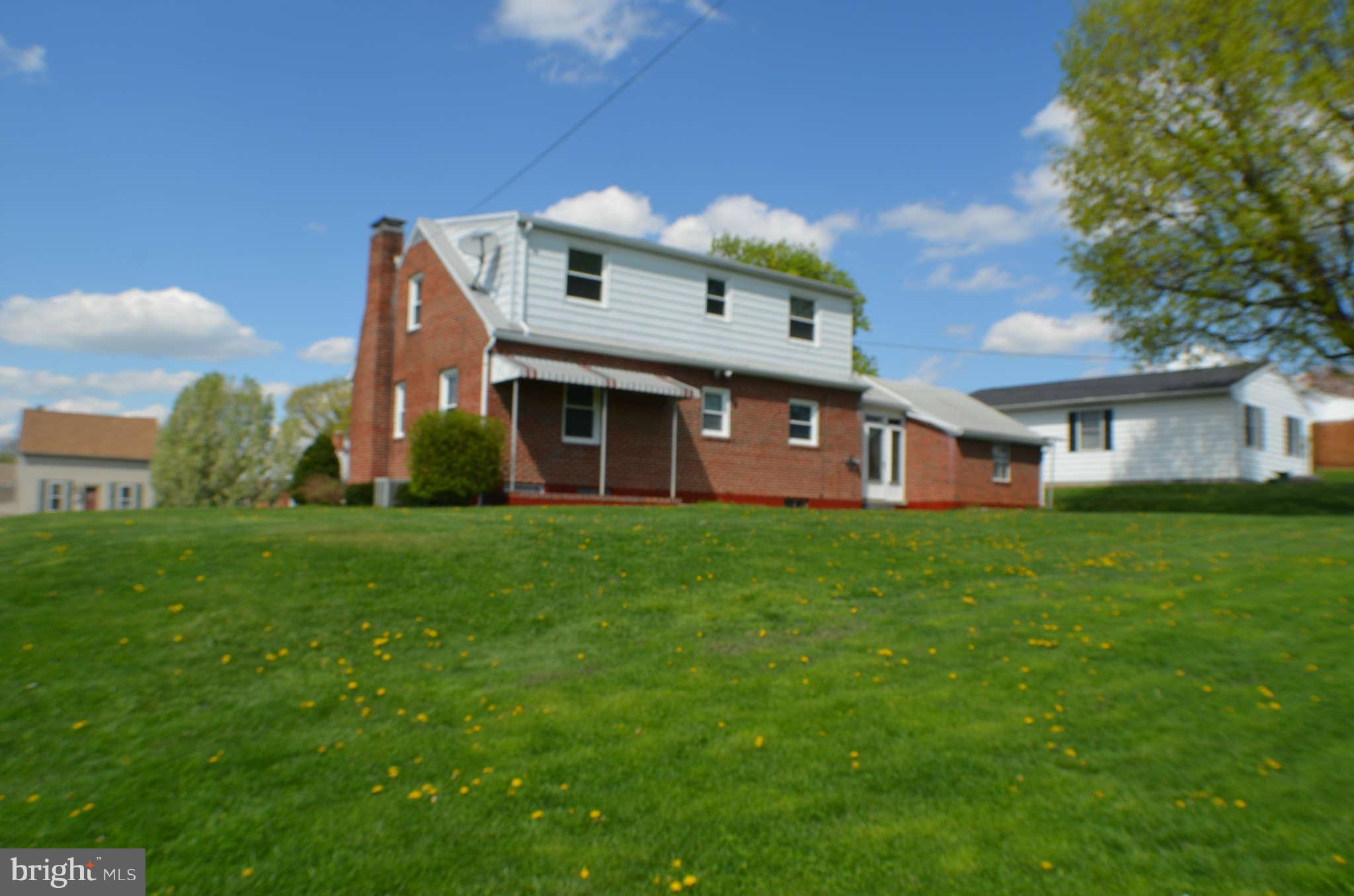 807 Park Road Hagerstown, MD 21740 - Photo 6 of 22 Exterior (Rear)
