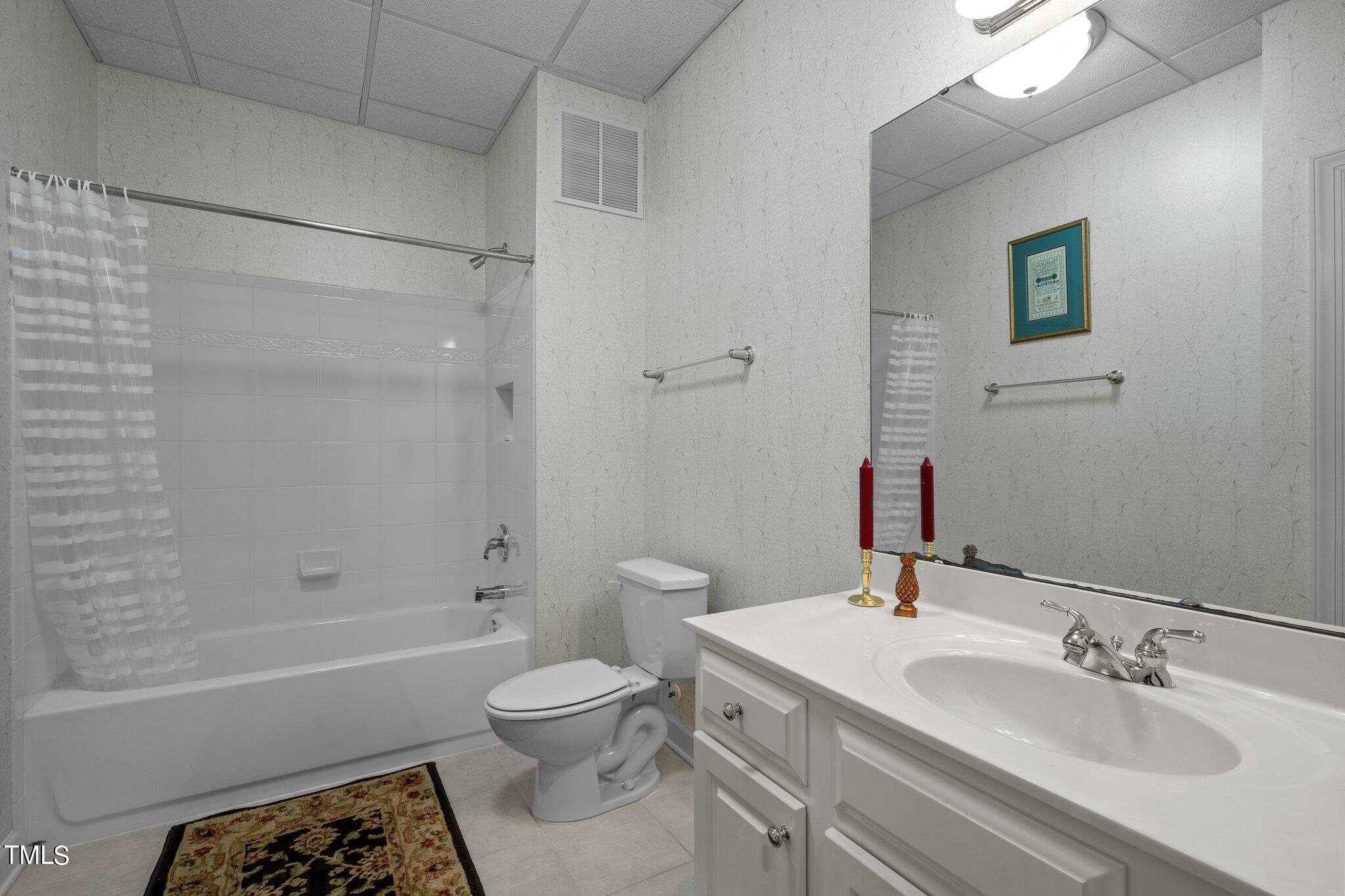 7246 Summit Waters Lane Raleigh, NC 27613 - Photo 34 of 43 33-web-or-mls-_NFP3161