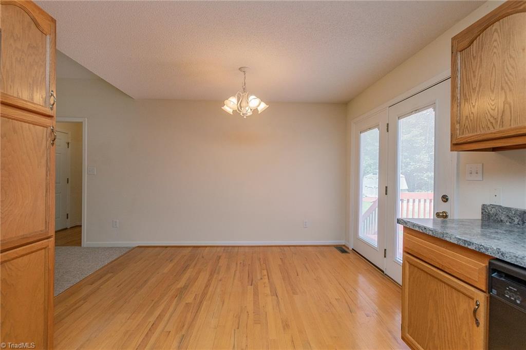 317 Jarrett Road Thomasville, NC 27360 - Photo 16 of 35 Gallery Image 16