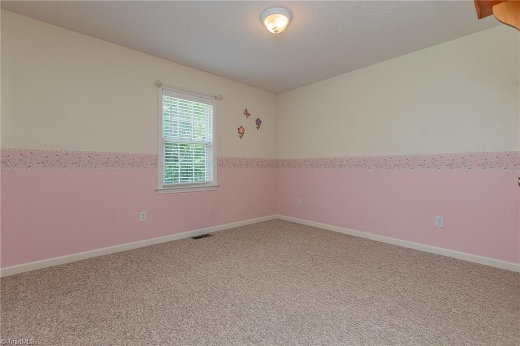 317 Jarrett Road Thomasville, NC 27360 - Photo 26 of 35 Gallery Image 26