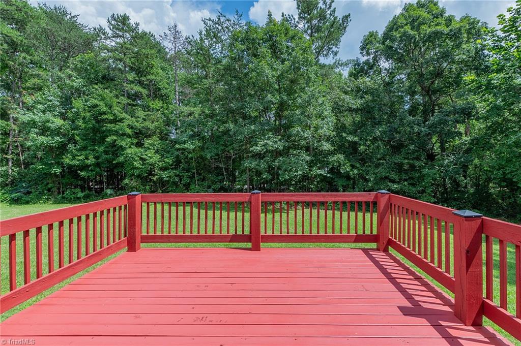 317 Jarrett Road Thomasville, NC 27360 - Photo 29 of 35 Gallery Image 29