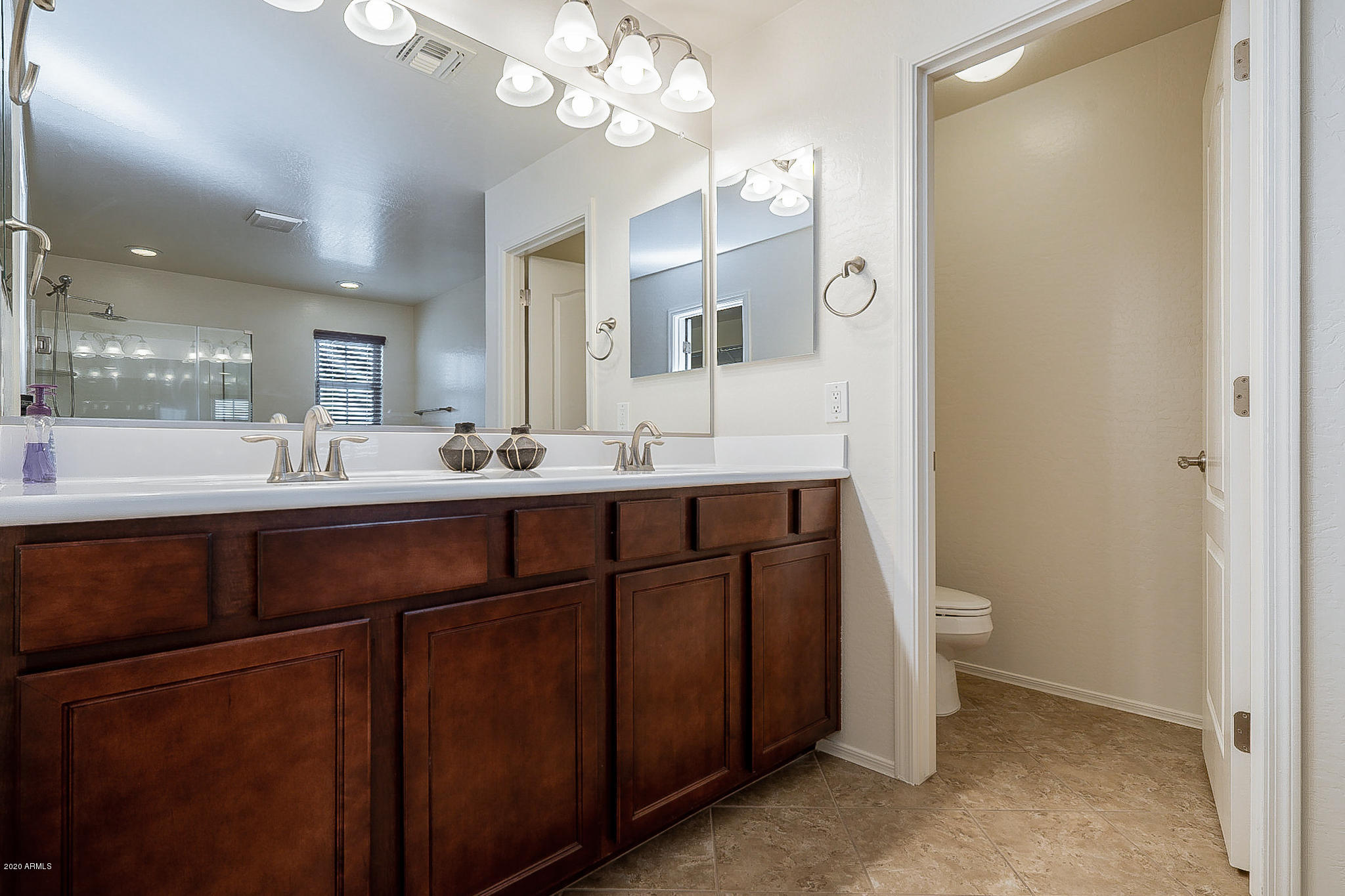 3322 East Roland Street Mesa, AZ 85213 - Photo 30 of 37 Master Bathroom