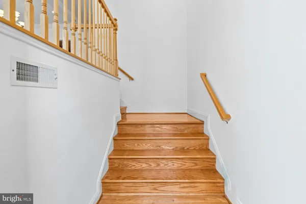 $4,800 | 10551 Tuckerman Heights Circle, North Bethesda, MD 20852