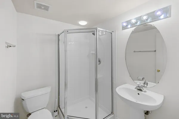 $4,800 | 10551 Tuckerman Heights Circle, North Bethesda, MD 20852