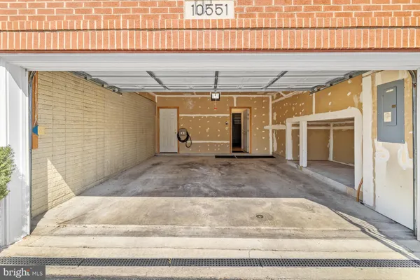 $4,800 | 10551 Tuckerman Heights Circle, North Bethesda, MD 20852