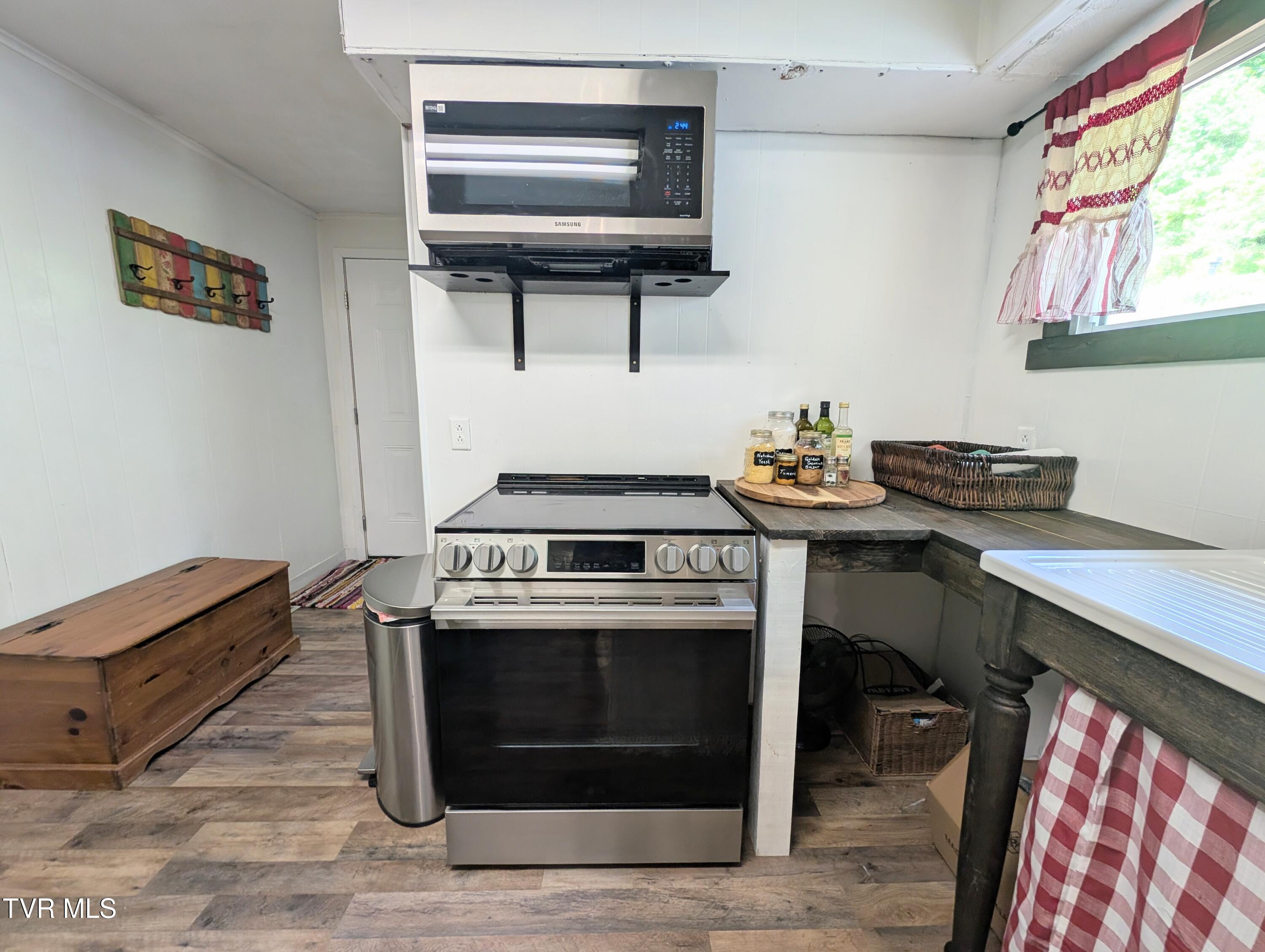 3058 Aily Road Dante, VA 24237 - Photo 31 of 54 1000022394