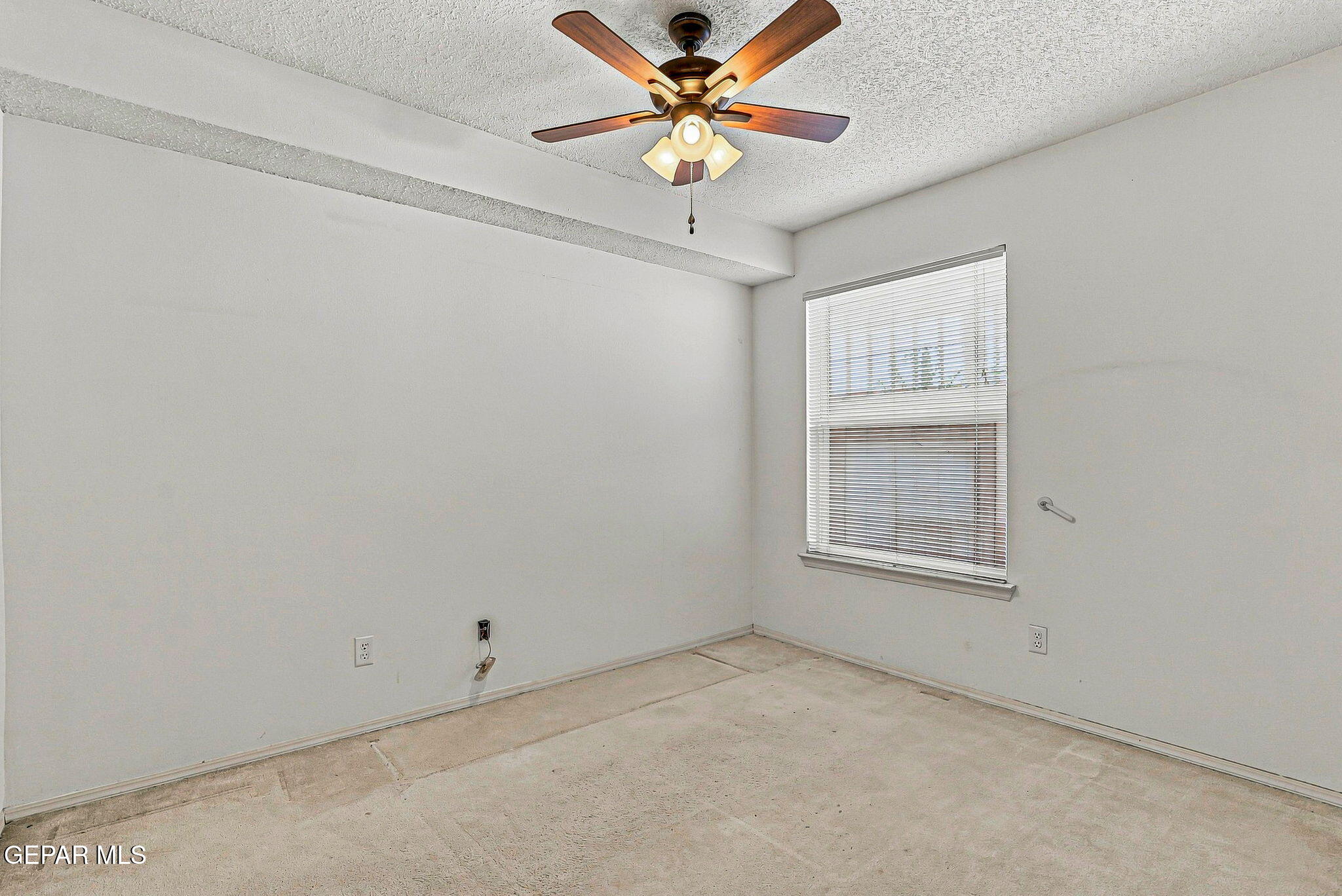 5457 Gate Ridge Circle El Paso, TX 79932 - Photo 19 of 34 4-web-or-mls-IMG_6998