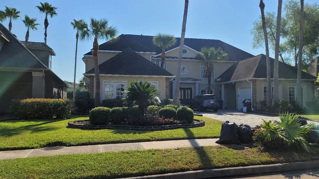 $11,000 | 27 Swan Isle Boulevard, Missouri City, TX 77459