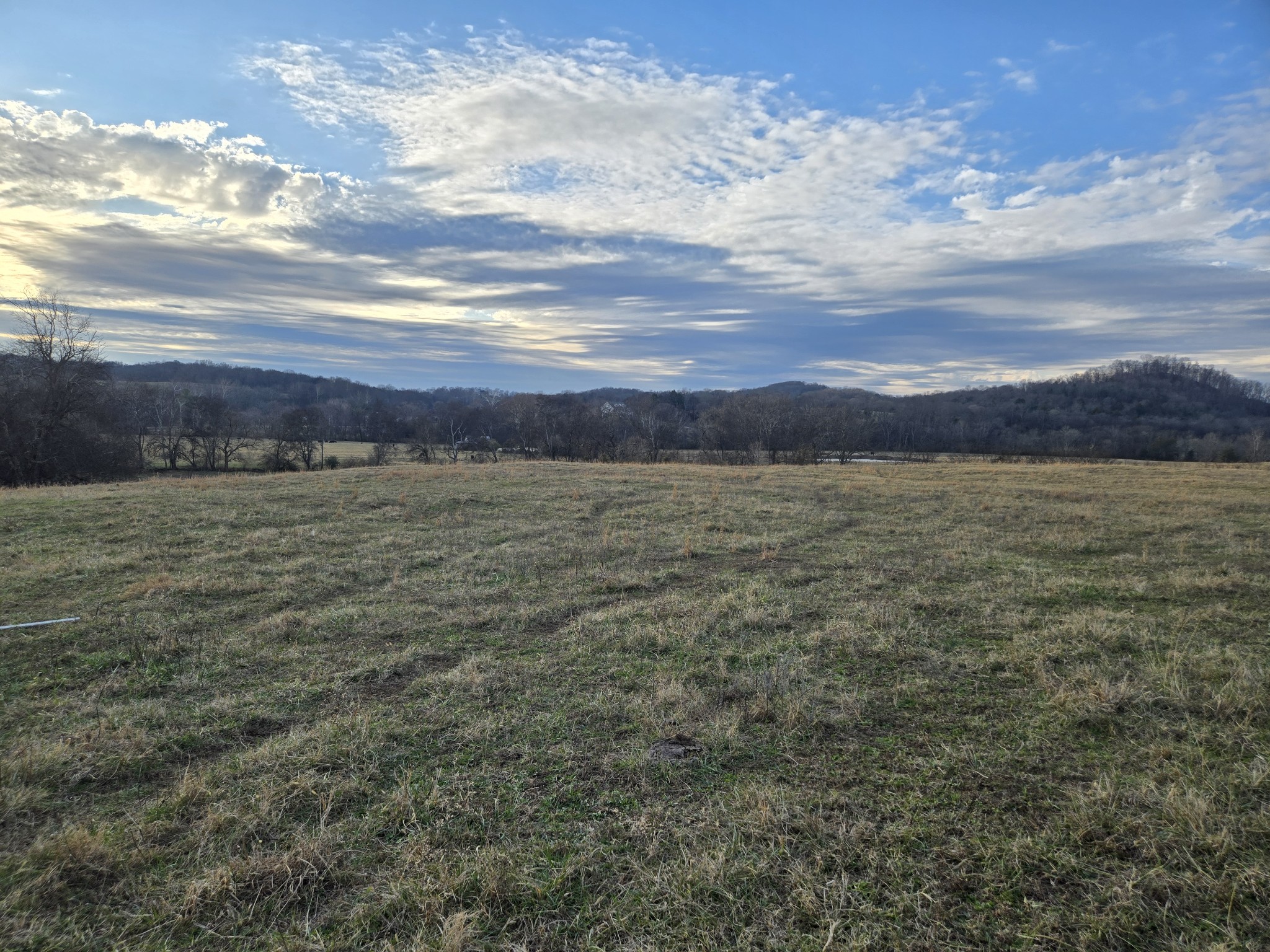 3 Deshea Creek Road Gallatin, TN 37066 - Photo 5 of 13 a view of an ocean beach and mountain