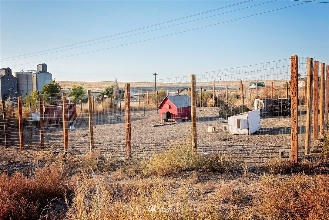 345B West Cunningham Road Othello, WA 99344 - Photo 22 of 25