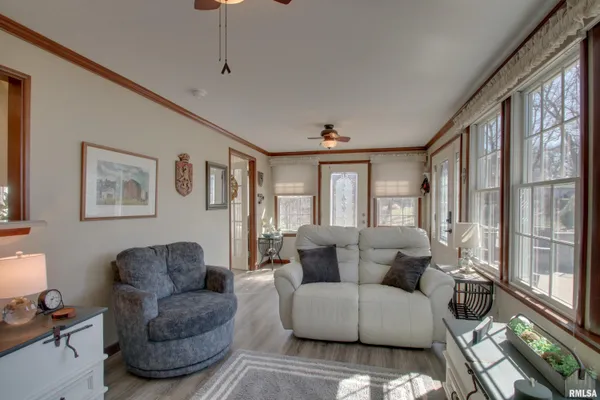 $374,900 | 5126 Homan Falls Drive, Quincy, IL 62305