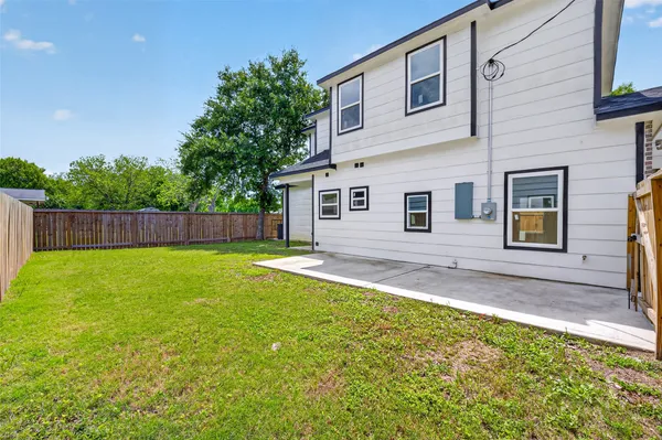 $2,200 | 9007 Hilda Street, Houston, TX 77033