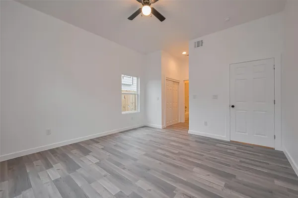 $2,200 | 9007 Hilda Street, Houston, TX 77033