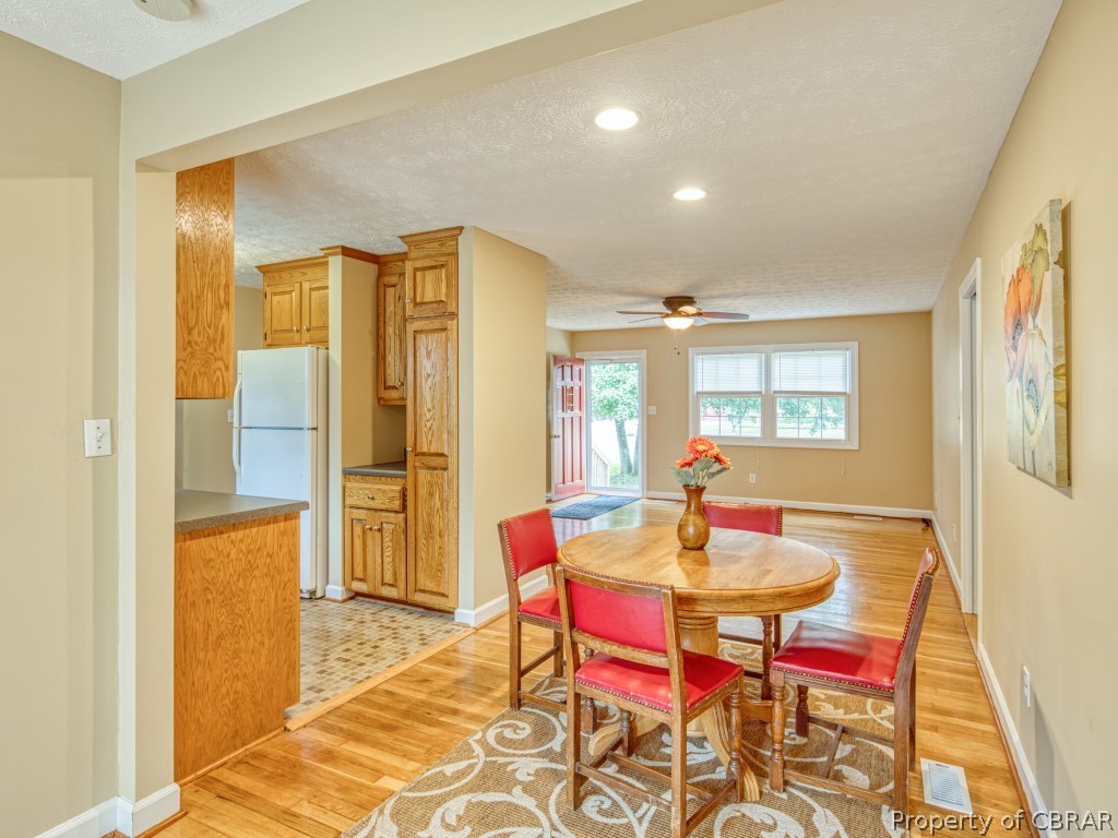 3184 Providence Road Hayes, VA 23072 - Photo 4 of 38 Gallery Image 4