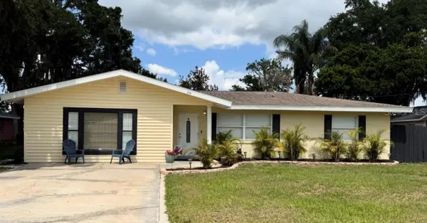$389,900 | 144 Beverly Drive, Winter Haven, FL 33884