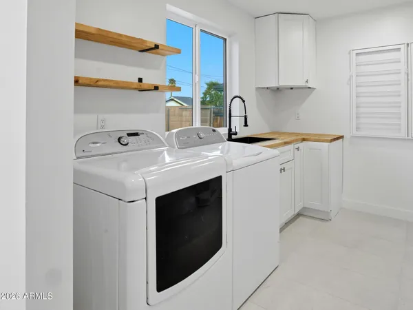 $725,000 | 1306 East Willetta Street, Phoenix, AZ 85006
