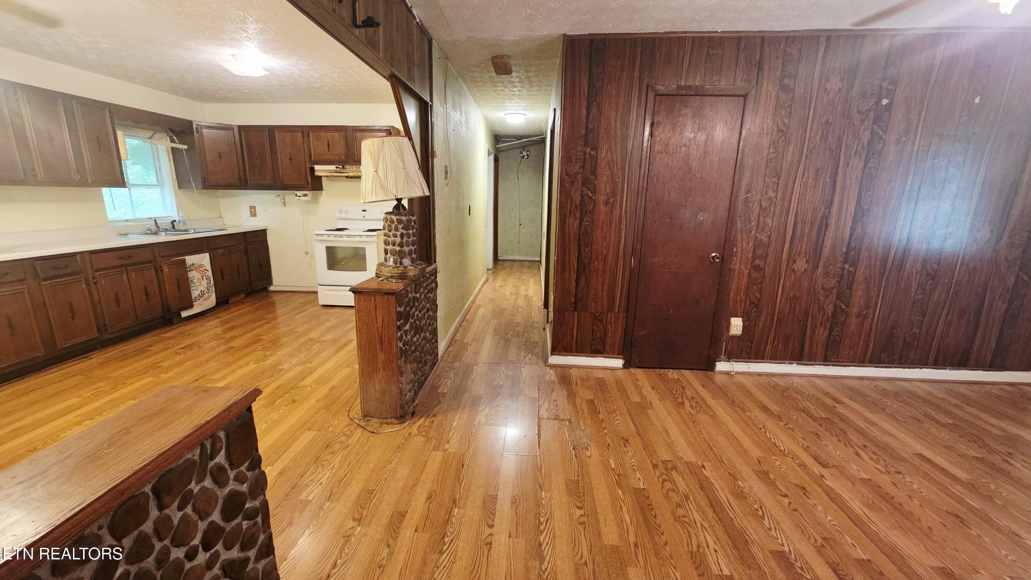 248 Walnut Grove Road Kingston, TN 37763 - Photo 6 of 18 Gallery Image 6