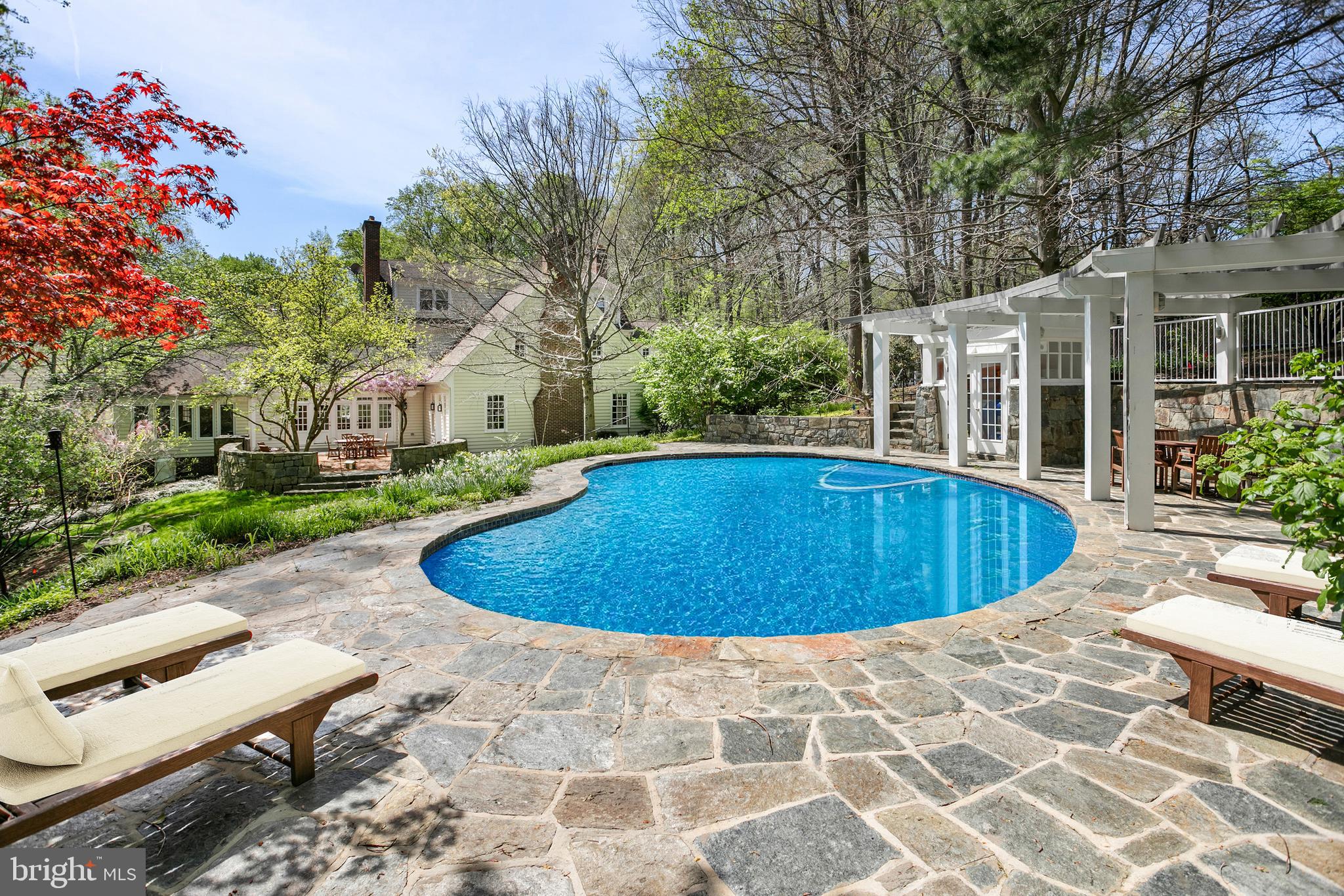 11015 Glen Road Potomac, MD 20854 - Photo 41 of 47 Swimming Pool with Pool House