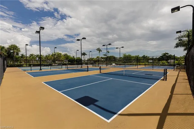 a view of a tennis court